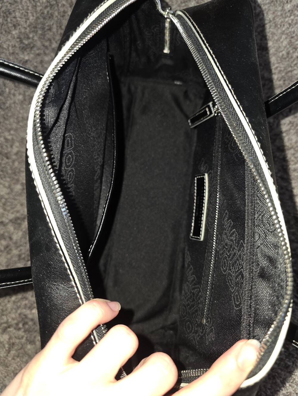 Marge Sherwood Black Purse - Picture 7 of 7